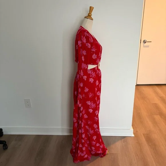 WAYF Womens Maxi Dress Size XS Red Pink Floral Long Sleeve Cutout Deep V - Picture 3 of 10